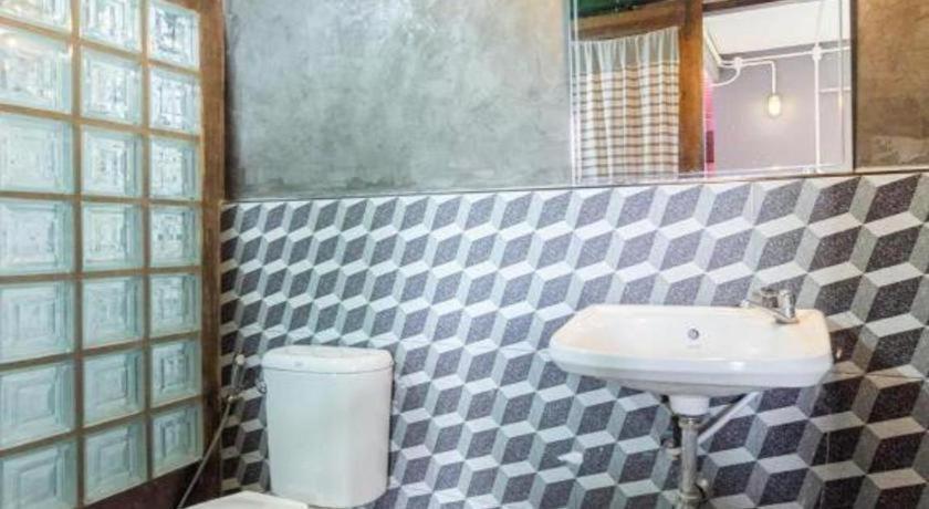 Oyo 999 Baan Pak Rom Ruen Hotel Hua Hin Ngoại thất bức ảnh