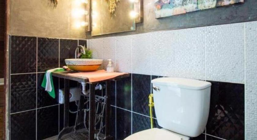 Oyo 999 Baan Pak Rom Ruen Hotel Hua Hin Ngoại thất bức ảnh
